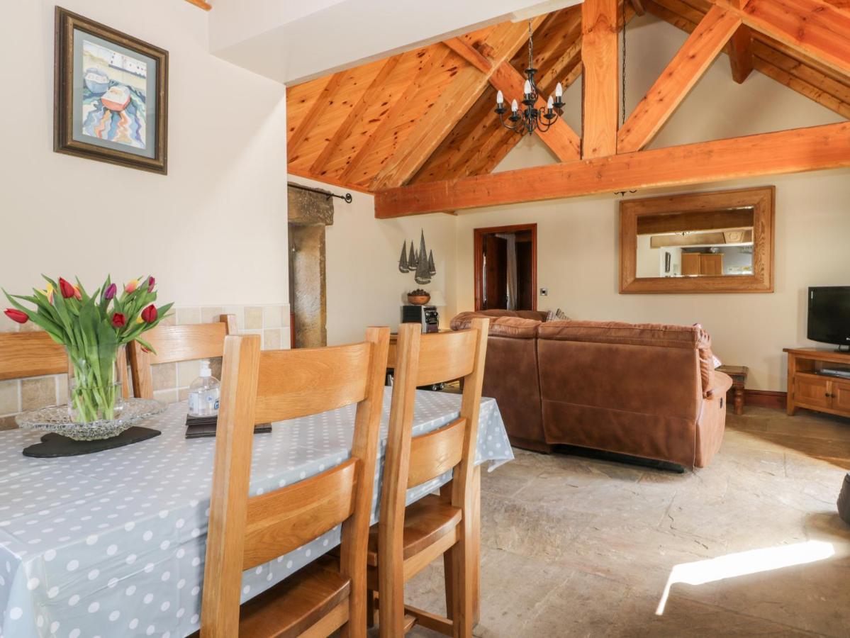 Stable Cottage Stoupe Brow Exterior photo